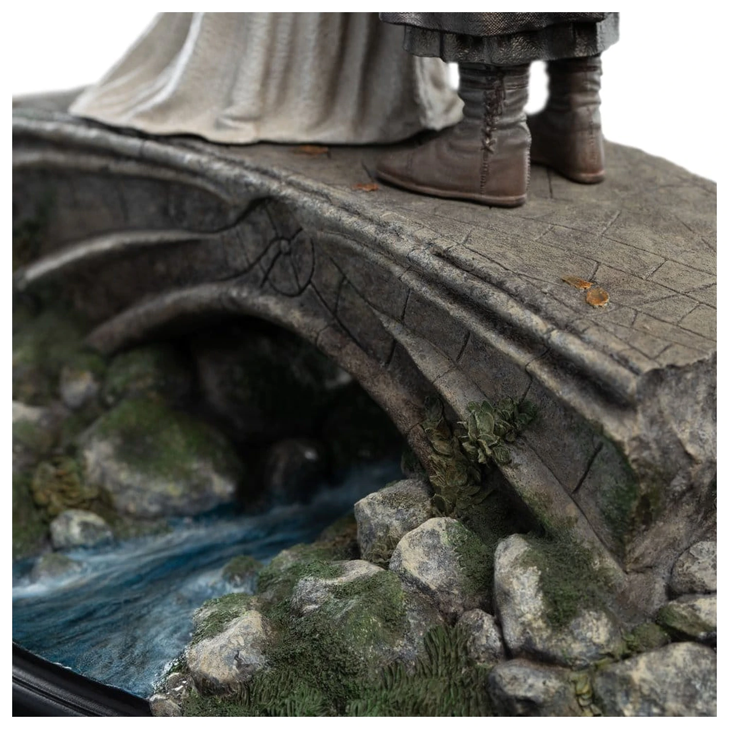 The Lord of the Rings Mini Statue Aragorn & Arwen 24 cm Produktfoto