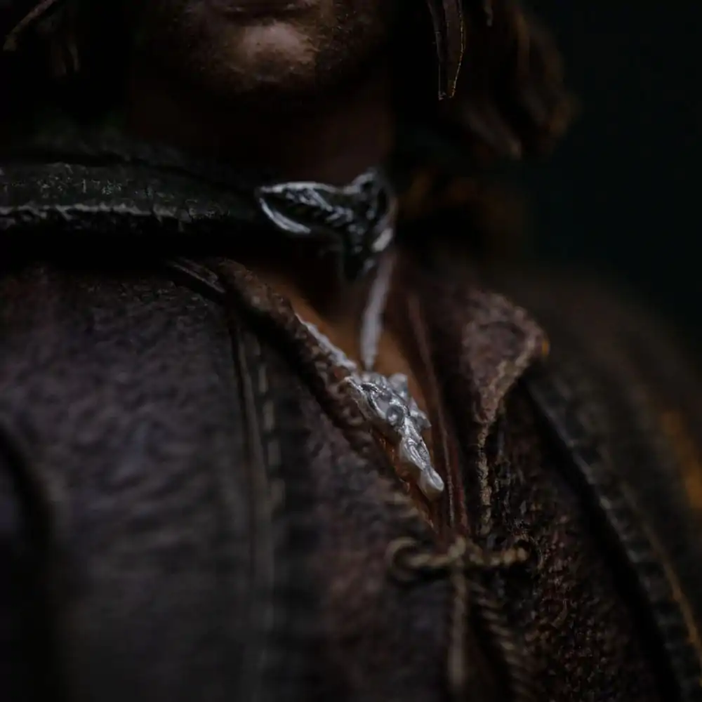 The Lord of the Rings Art Scale Statue 1/10 Aragorn Unleashed 31 cm Produktfoto
