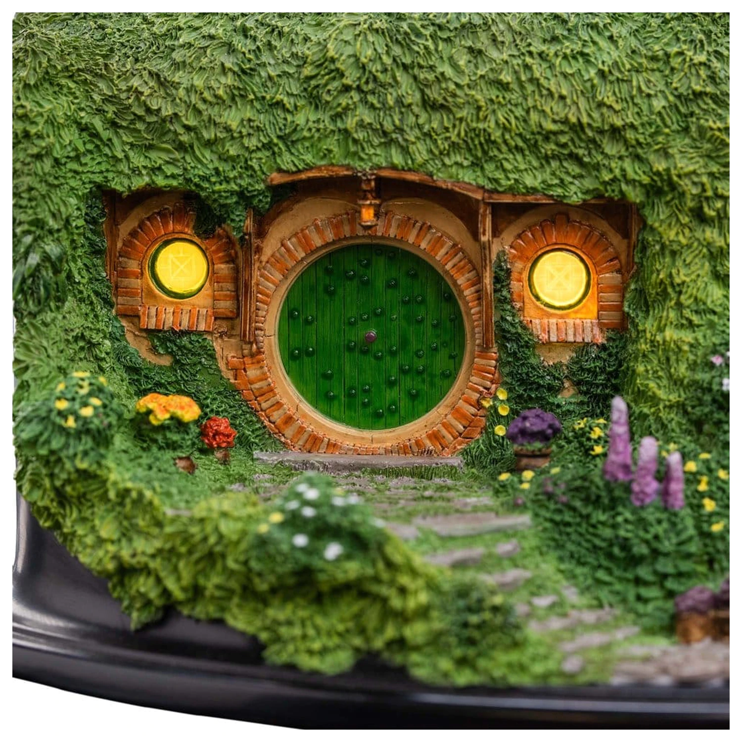 The Lord of the Rings Umgebung Hobbit Höhle - Bag End - Beleuchtete Edition 7 cm Produktfoto