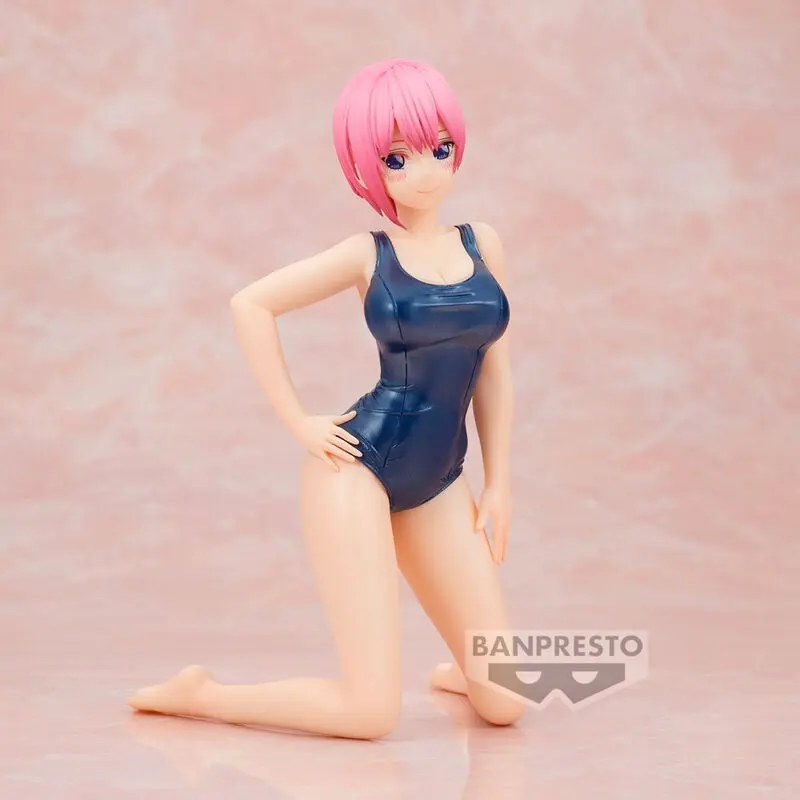 The Quintessential Quintuplets Celestial Vivi School Style Ichika Nakano Figur 15cm Produktfoto