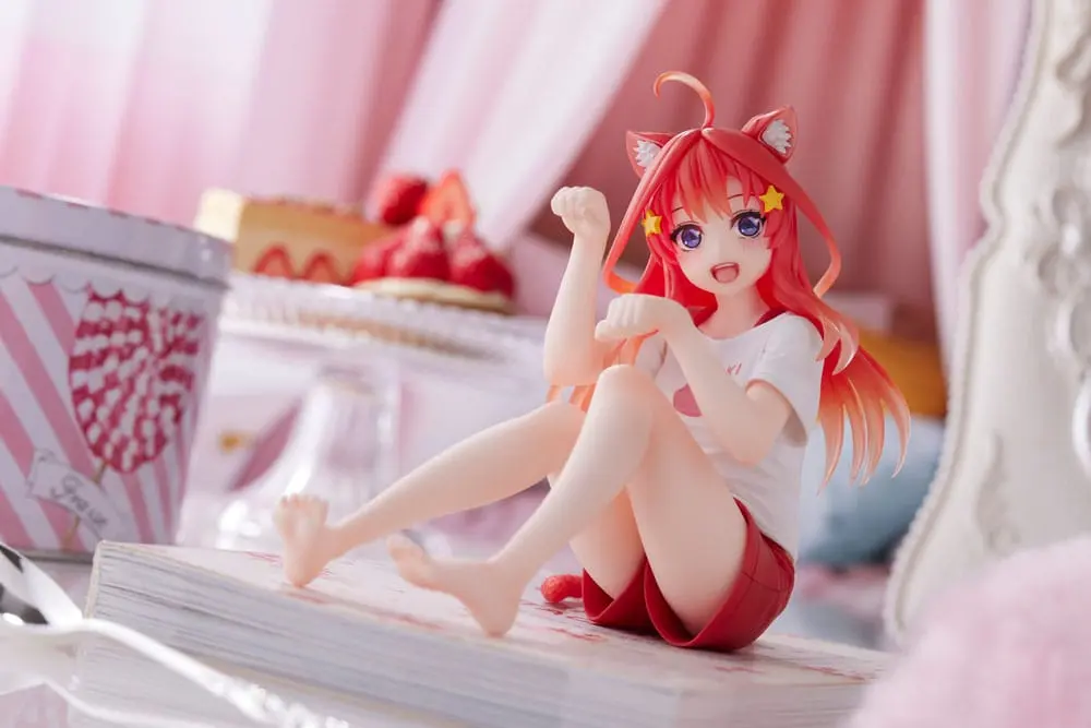 The Quintessential Quintuplets 2 PVC Statue Desktop Itsuki Nakano Newley Written Cat Roomwear Ver. Produktfoto