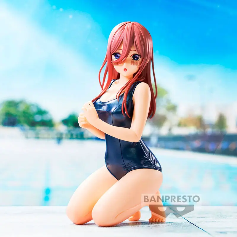 The Quintessential Quintuplets Movie Celestial Vivi School Style Miku Nakano Figur 12cm termékfotó