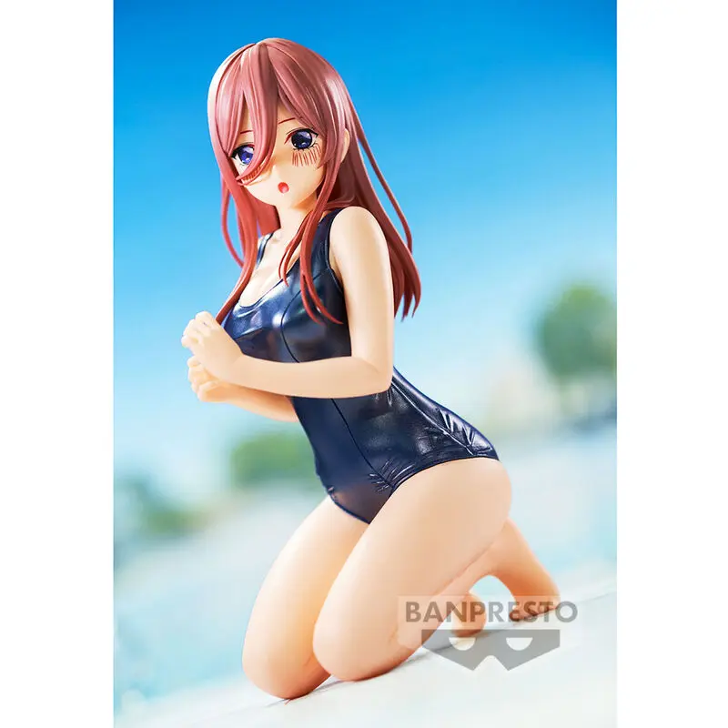 The Quintessential Quintuplets Movie Celestial Vivi School Style Miku Nakano Figur 12cm termékfotó