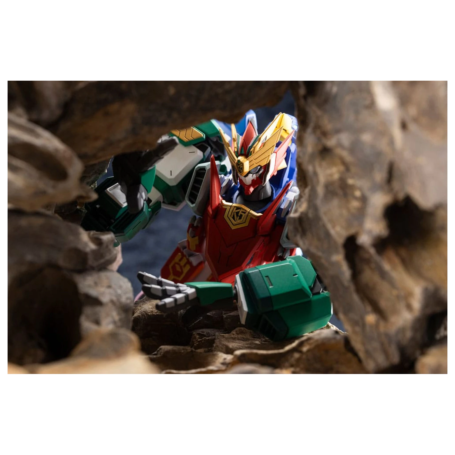 The Red Ranger Becomes an Adventurer in Another World Plastic Model Kit Maximum Kizuna Kaiser 17 cm Produktfoto