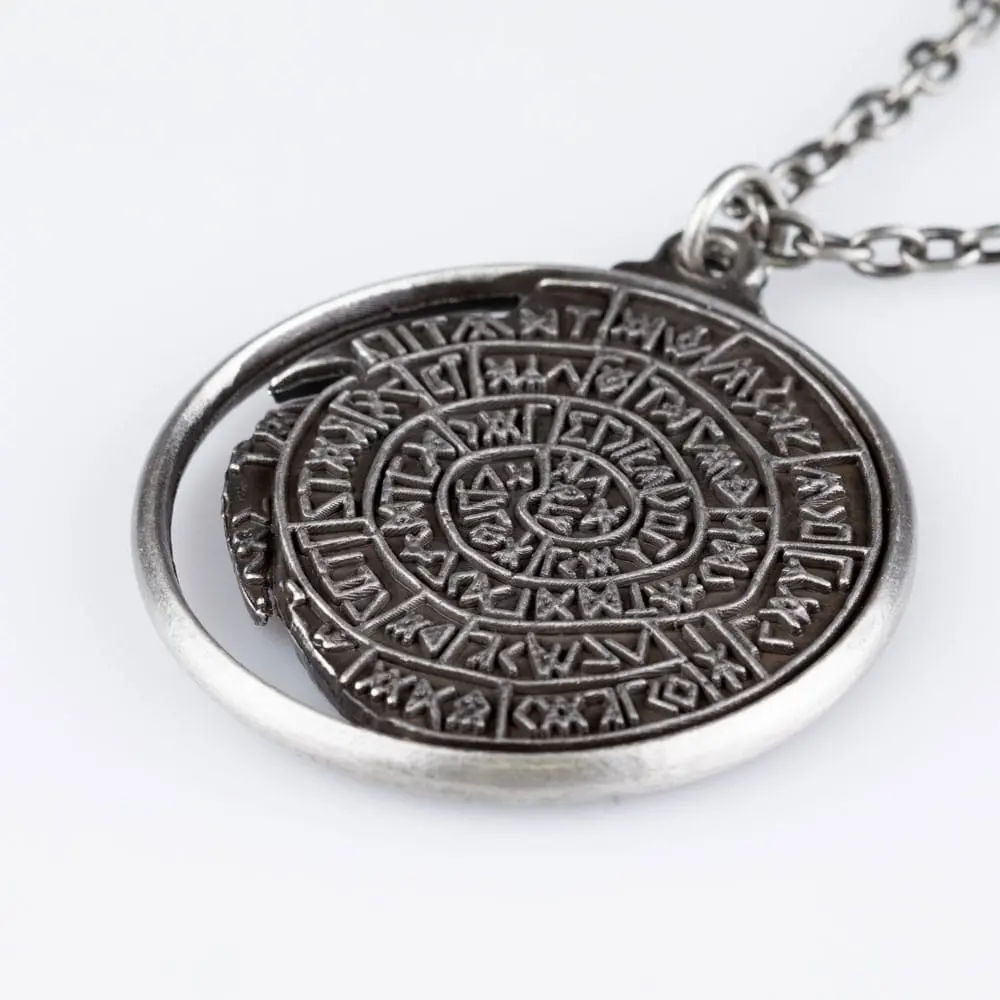 The Witcher Season 03 Replik 1/1 Kette Wolf Medallion Produktfoto