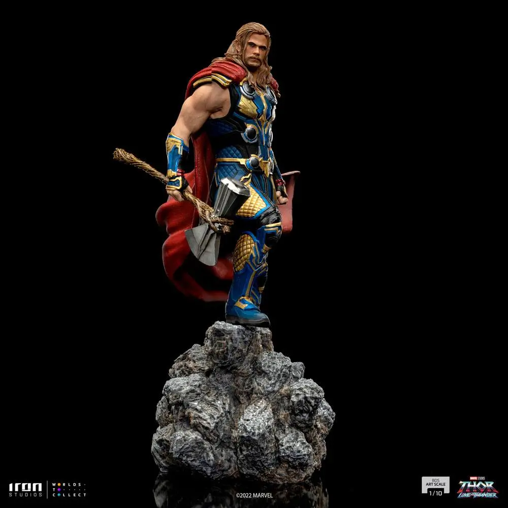 Thor: Love and Thunder BDS Art Scale Statue 1/10 Thor 26 cm termékfotó