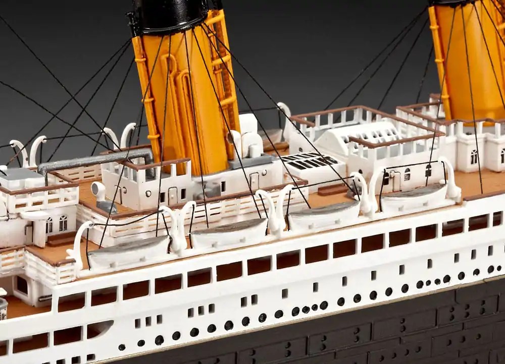 Titanic Modellbausatz Geschenkset 1/400 R.M.S. Titanic 100th Anniversary Edition 67 cm termékfotó