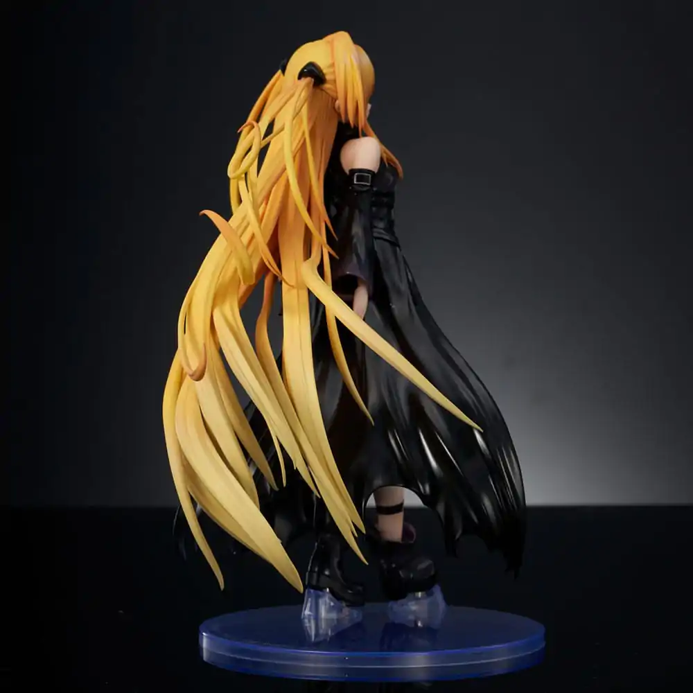 To Love-Ru Darkness PVC Statue 1/6 Golden Darkness Black Trance Version 20 cm Produktfoto