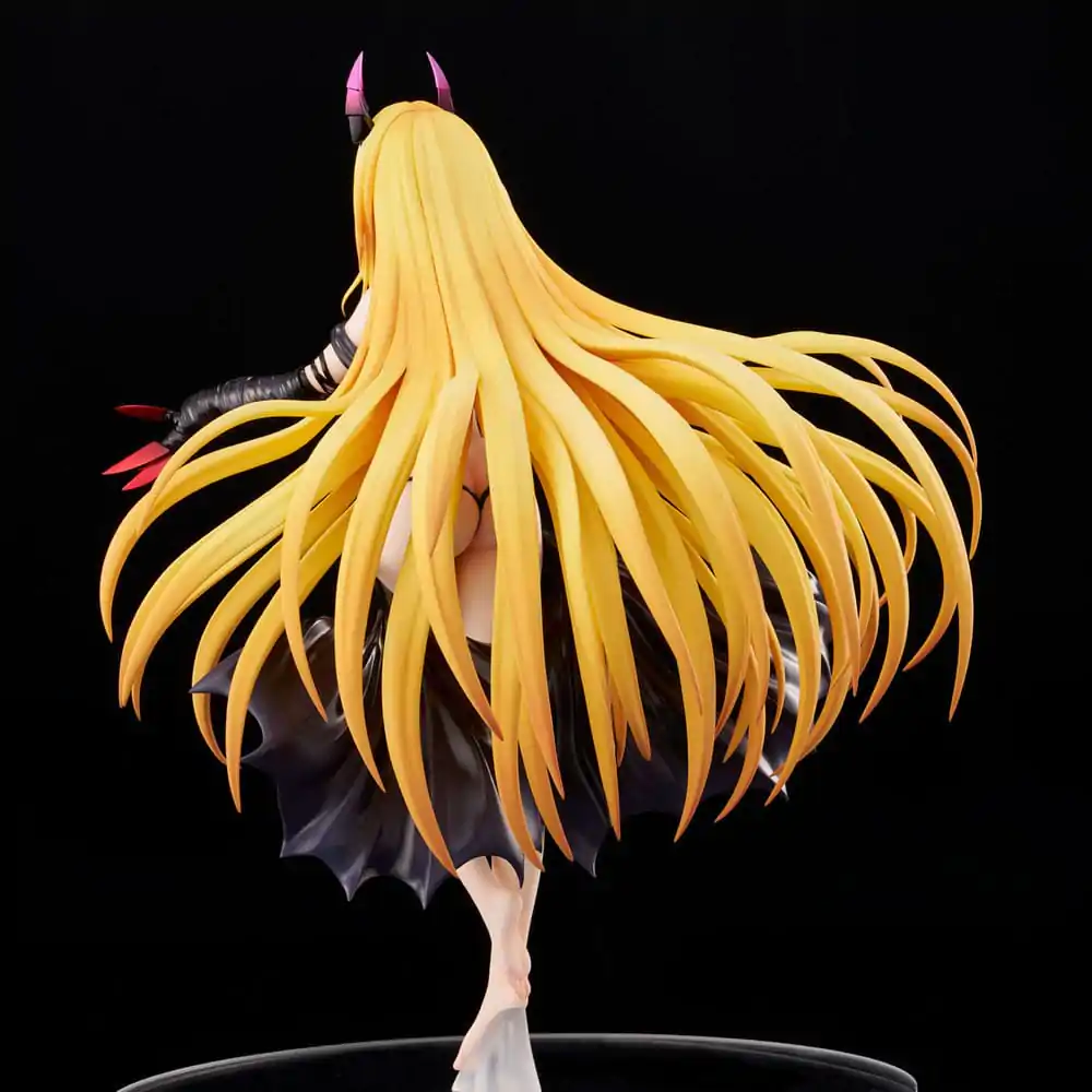 To Love-Ru Darkness PVC Statue 1/6 Golden Darkness Darkness Ver. 30 cm Produktfoto