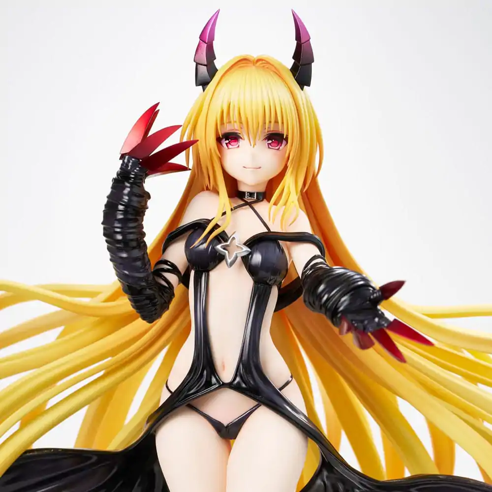 To Love-Ru Darkness PVC Statue 1/6 Golden Darkness Darkness Ver. 30 cm Produktfoto