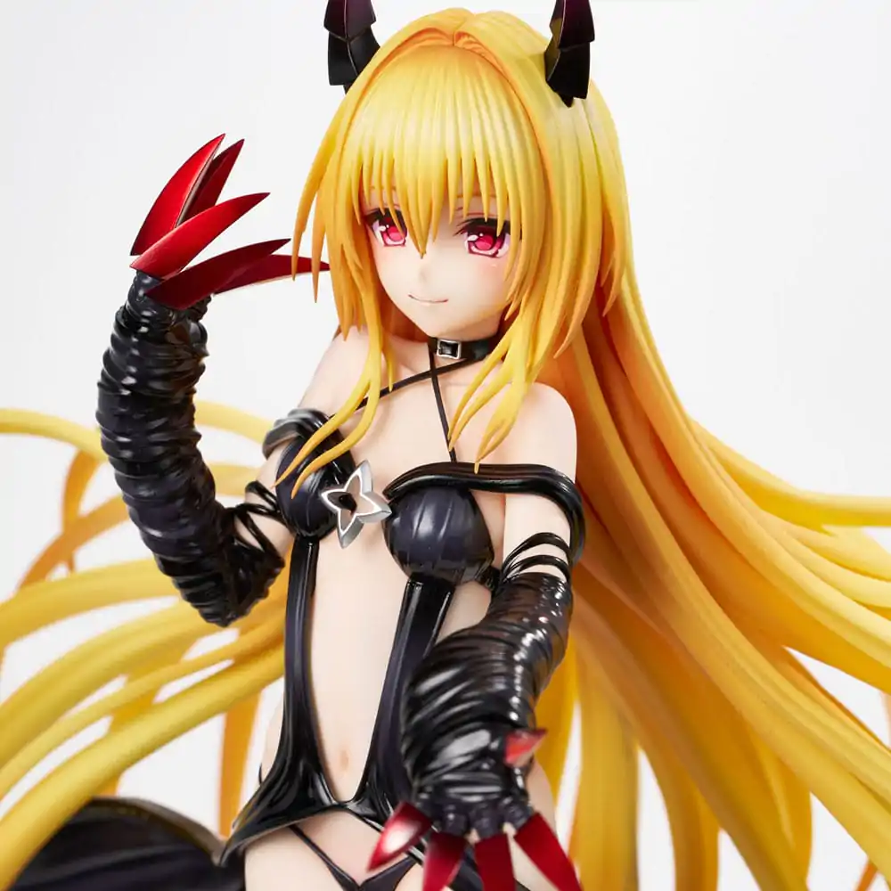 To Love-Ru Darkness PVC Statue 1/6 Golden Darkness Darkness Ver. 30 cm Produktfoto