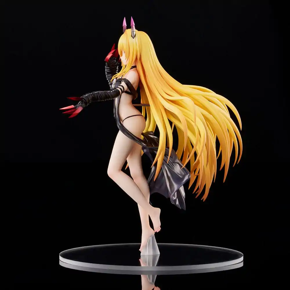 To Love-Ru Darkness PVC Statue 1/6 Golden Darkness Darkness Ver. 30 cm Produktfoto