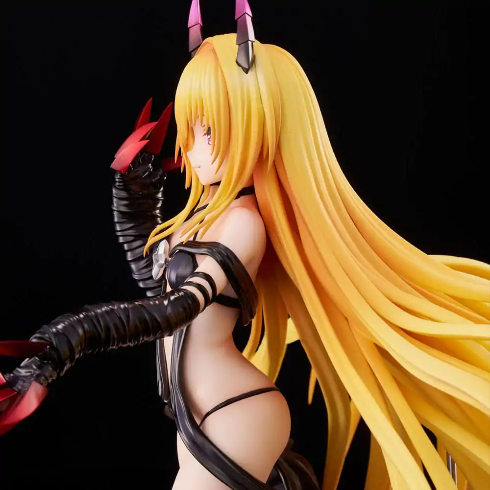 To Love-Ru Darkness PVC Statue 1/6 Golden Darkness Darkness Ver. 30 cm Produktfoto