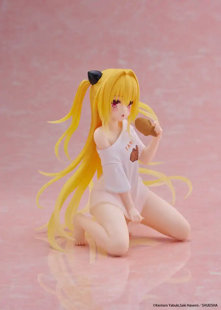 To Love-Ru Darkness PVC Statue Desktop Nette Figur Golden Darkness Roomwear Ver. 13 cm Produktfoto