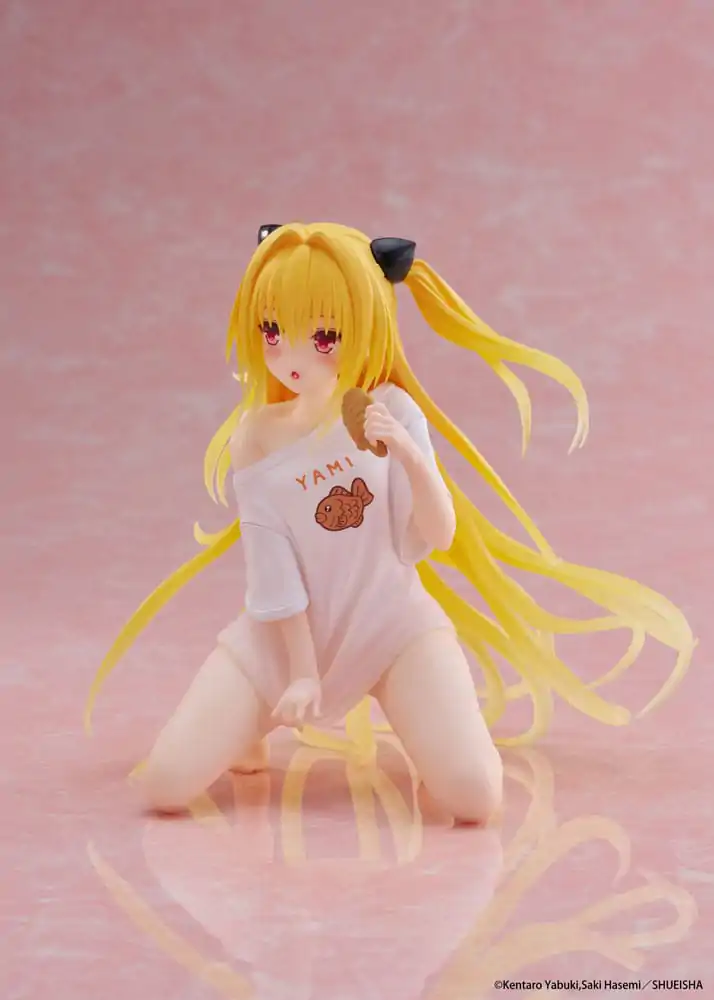 To Love-Ru Darkness PVC Statue Desktop Nette Figur Golden Darkness Roomwear Ver. 13 cm Produktfoto