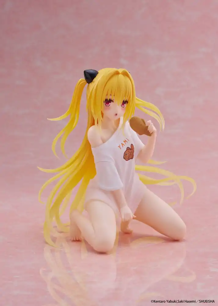 To Love-Ru Darkness PVC Statue Desktop Nette Figur Golden Darkness Roomwear Ver. 13 cm Produktfoto