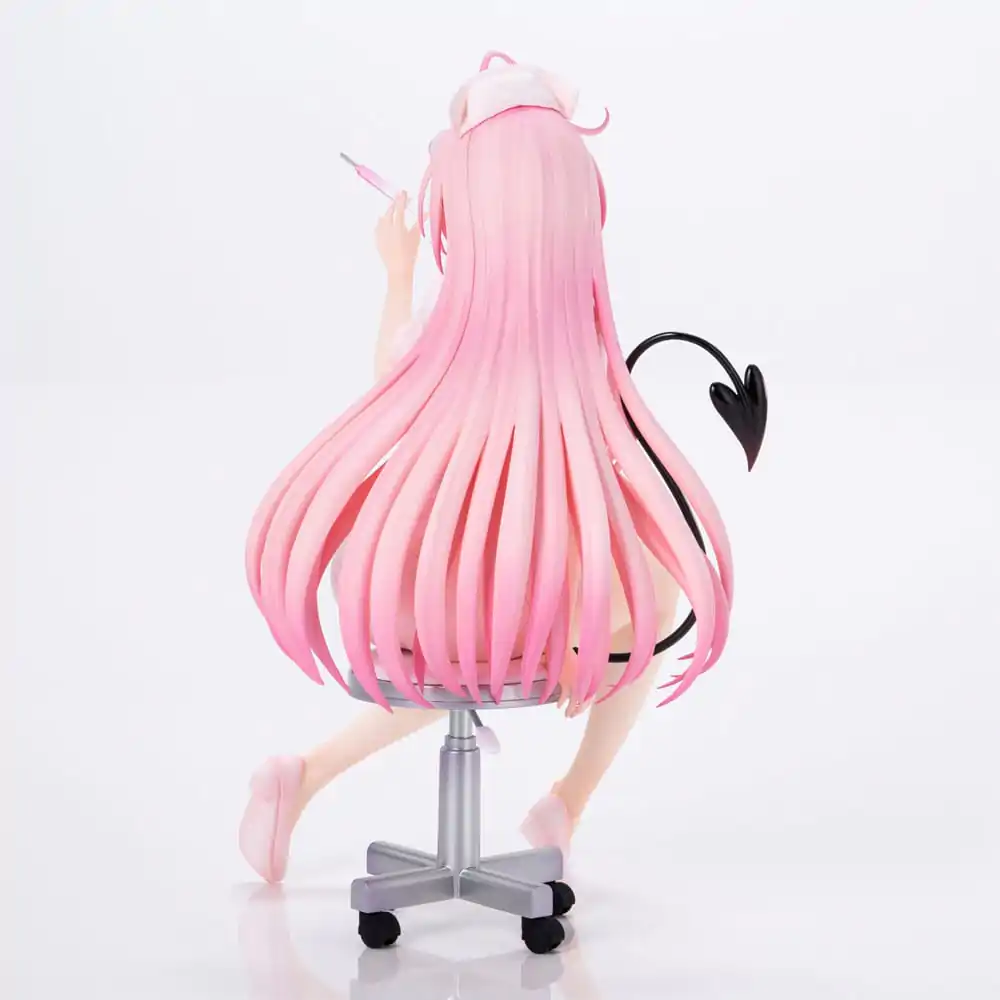 To Love-Ru Darkness Statue PVC Lara Satalin Deviluke Nurse Cos 26 cm termékfotó