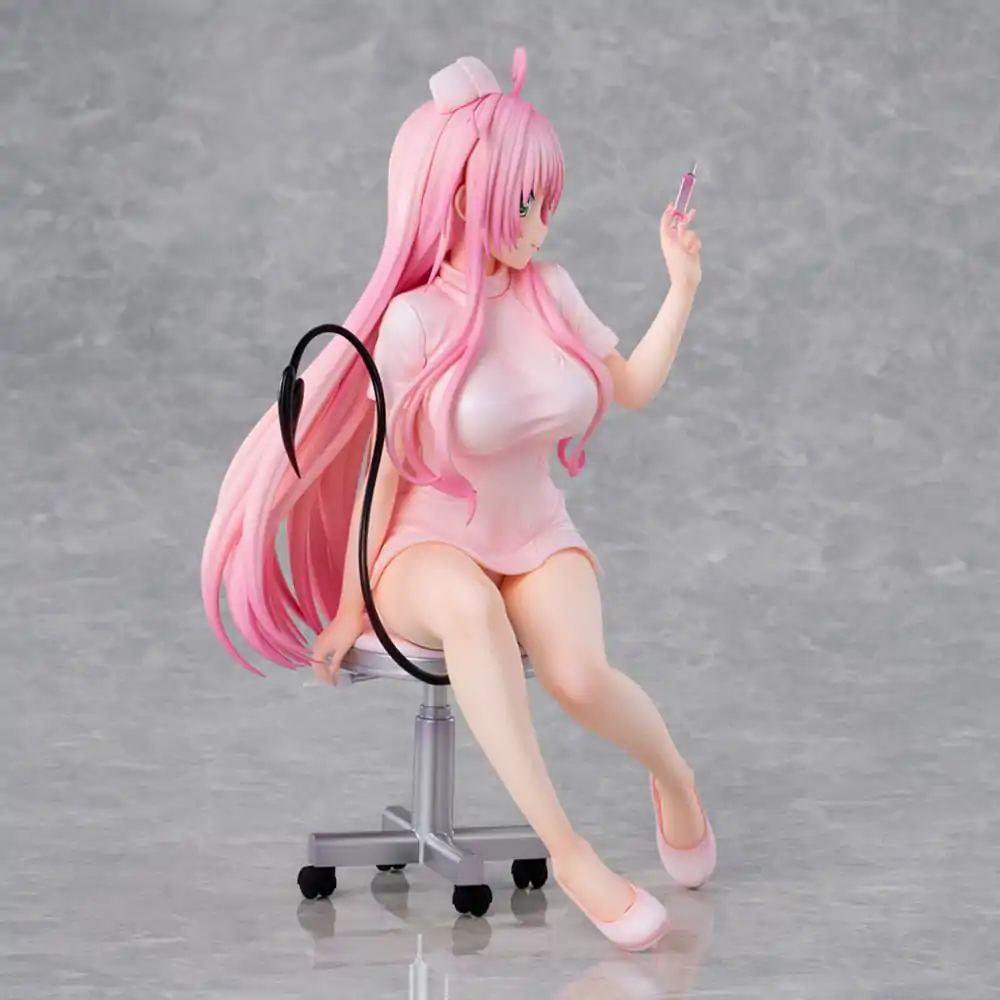 To Love-Ru Darkness Statue PVC Lara Satalin Deviluke Nurse Cos 26 cm termékfotó