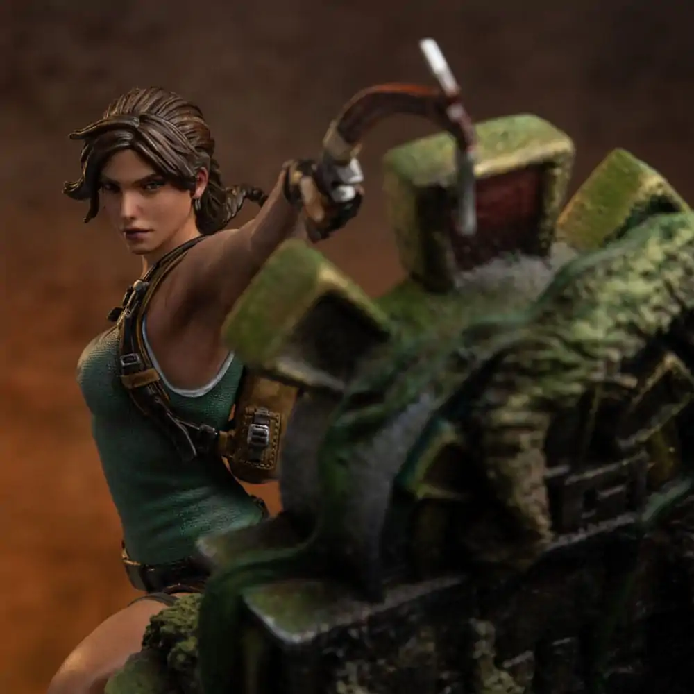 Tomb Raider Deluxe Art Scale Statue 1/10 Lara Croft 36 cm termékfotó