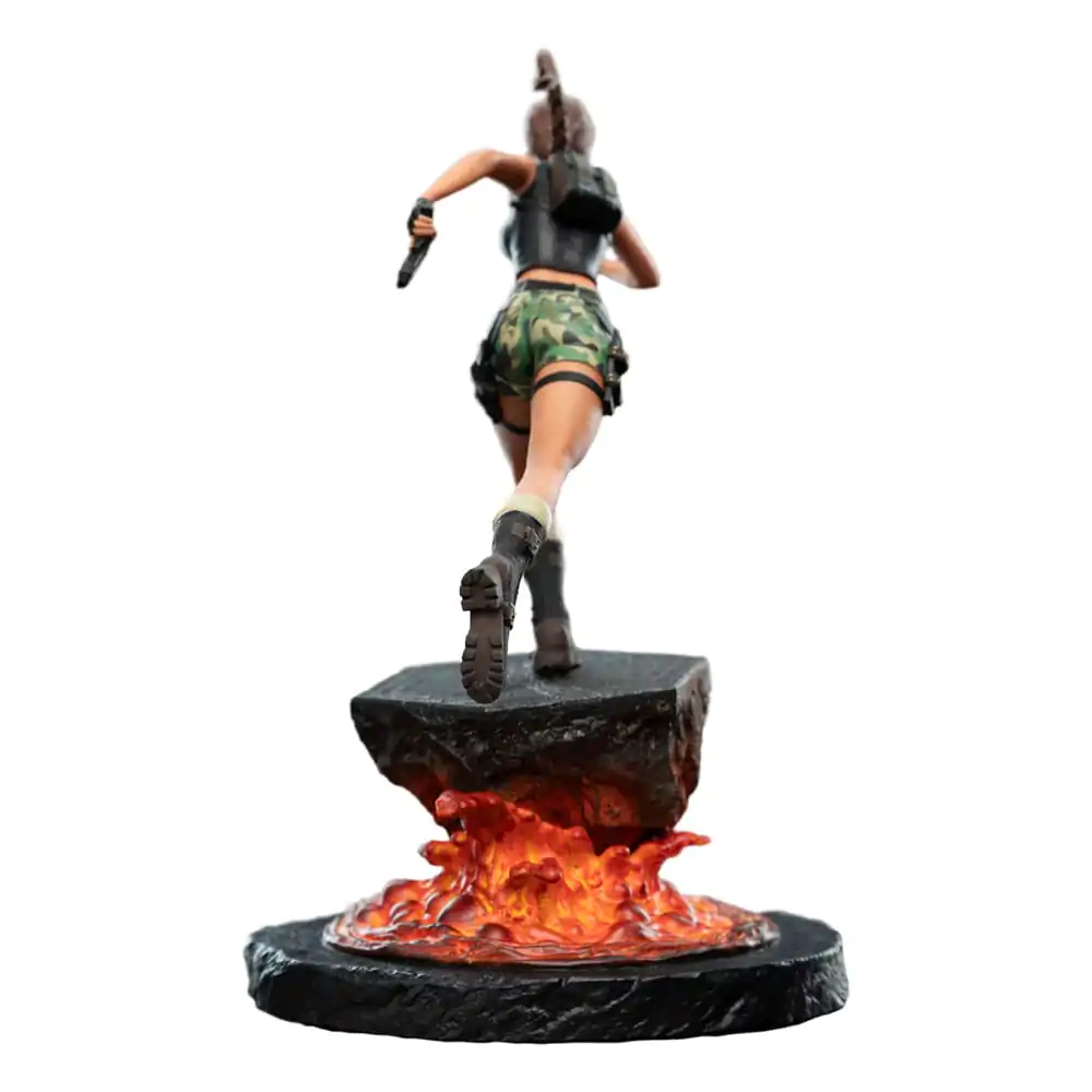 Tomb Raider Mini Statue Lara Croft: The Sanctuary of Flame 18 cm Produktfoto