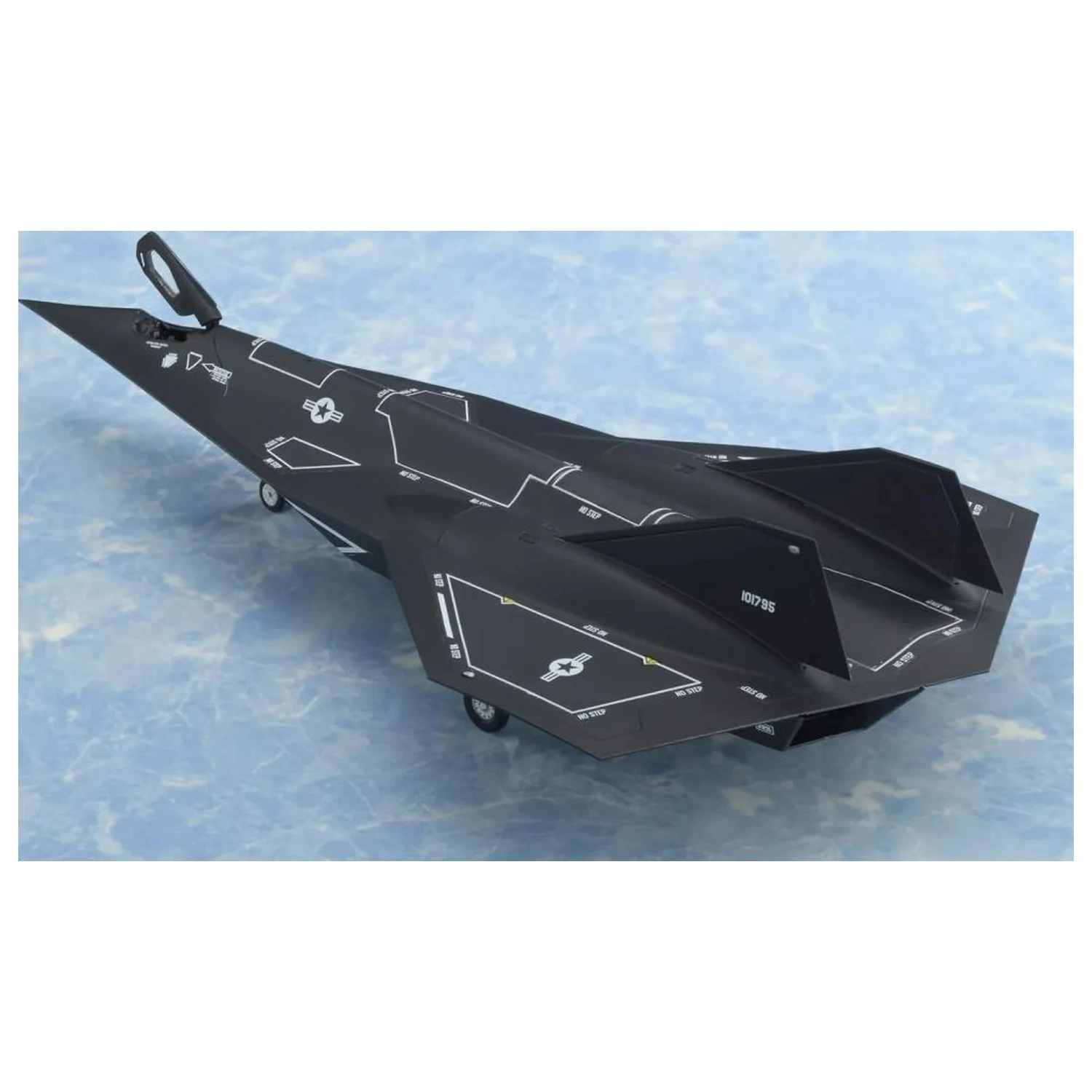 Top Gun: Maverick Darkstar Modellbausatz 1/72 29 Zentimeter Produktfoto