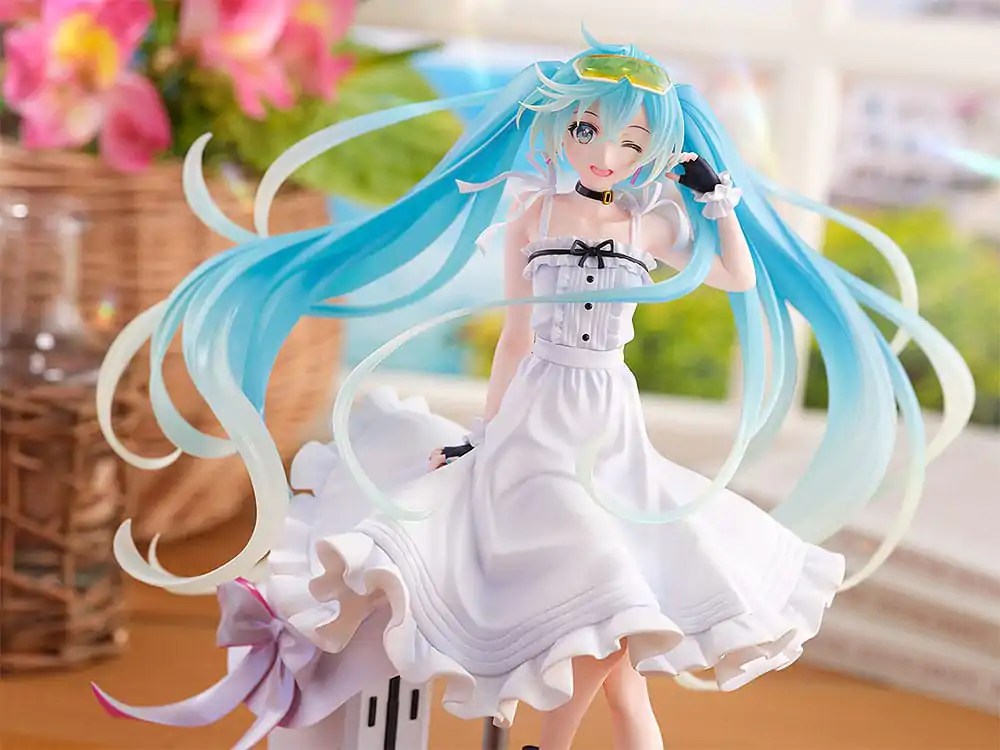 Hatsune Miku GT Project Original PVC Statue 1/7 Vacation Style Ver. 24 cm Produktfoto