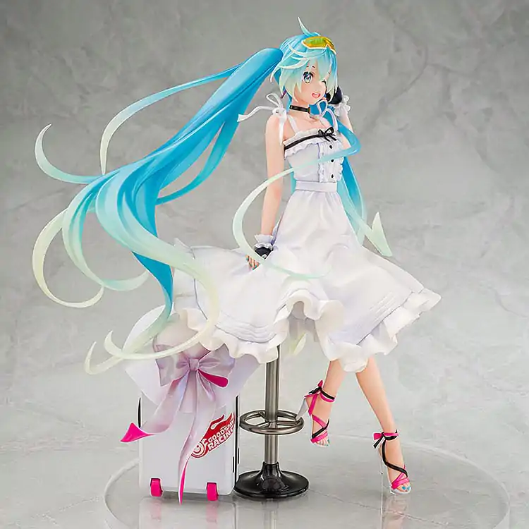 Hatsune Miku GT Project Original PVC Statue 1/7 Vacation Style Ver. 24 cm Produktfoto