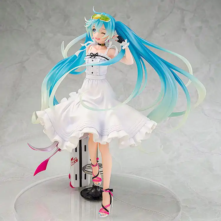 Hatsune Miku GT Project Original PVC Statue 1/7 Vacation Style Ver. 24 cm Produktfoto