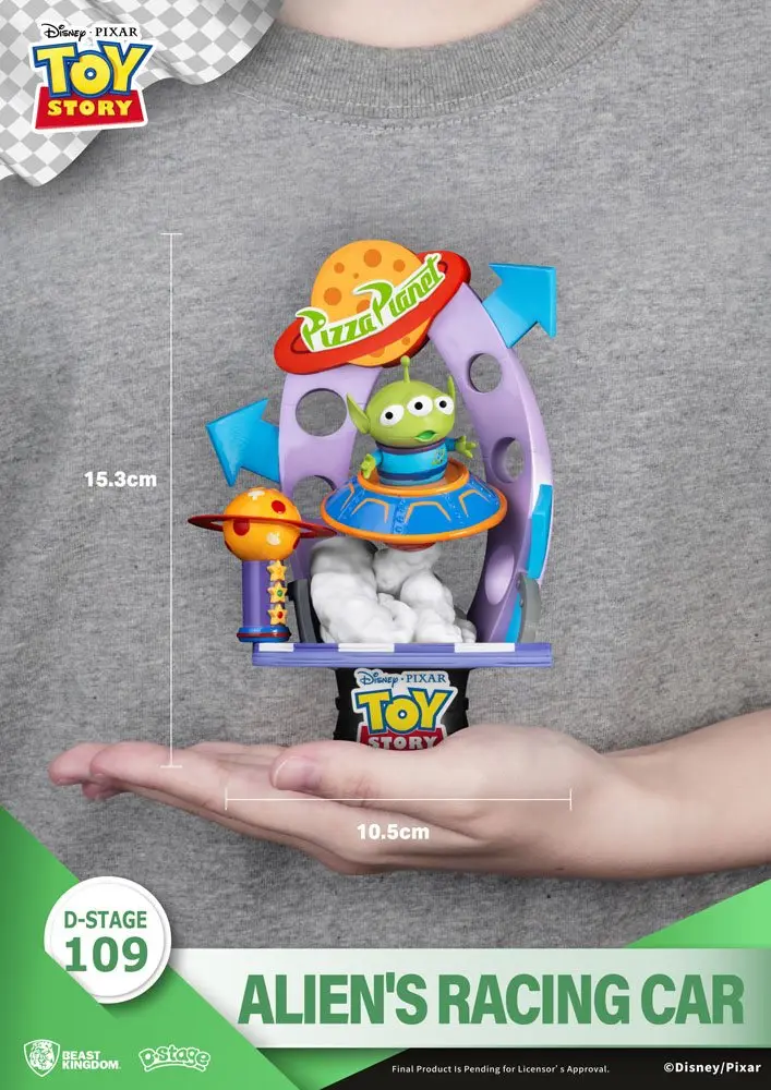 Toy Story D-Stage PVC Diorama Alien Racing Car Closed Box Version 15 cm Produktfoto