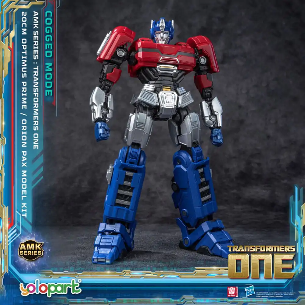 Transformers 8 AMK Series Plastic Model Kit Orion Pax 20 cm termékfotó