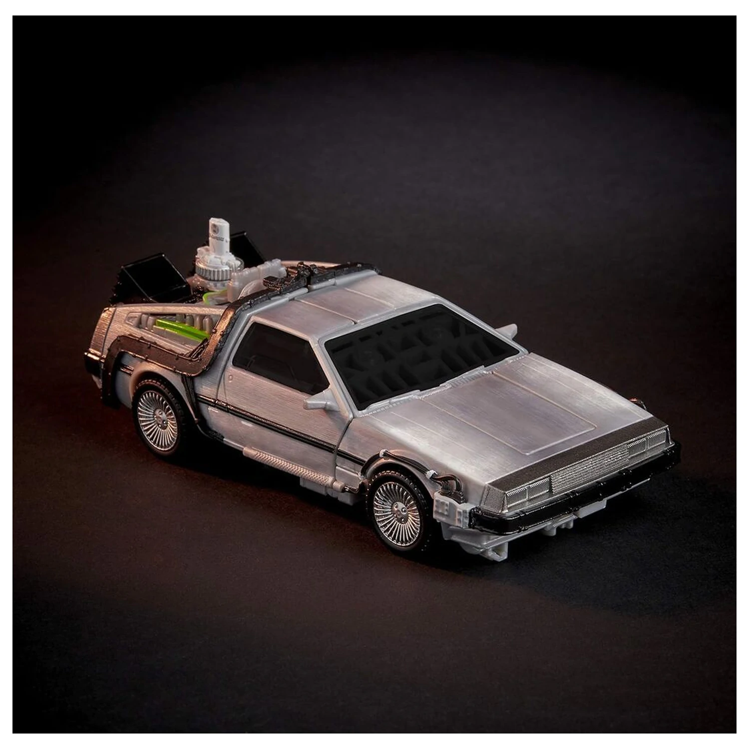 Transformers Back to the Future Delorean Gigawatt Figur 14 cm Produktfoto