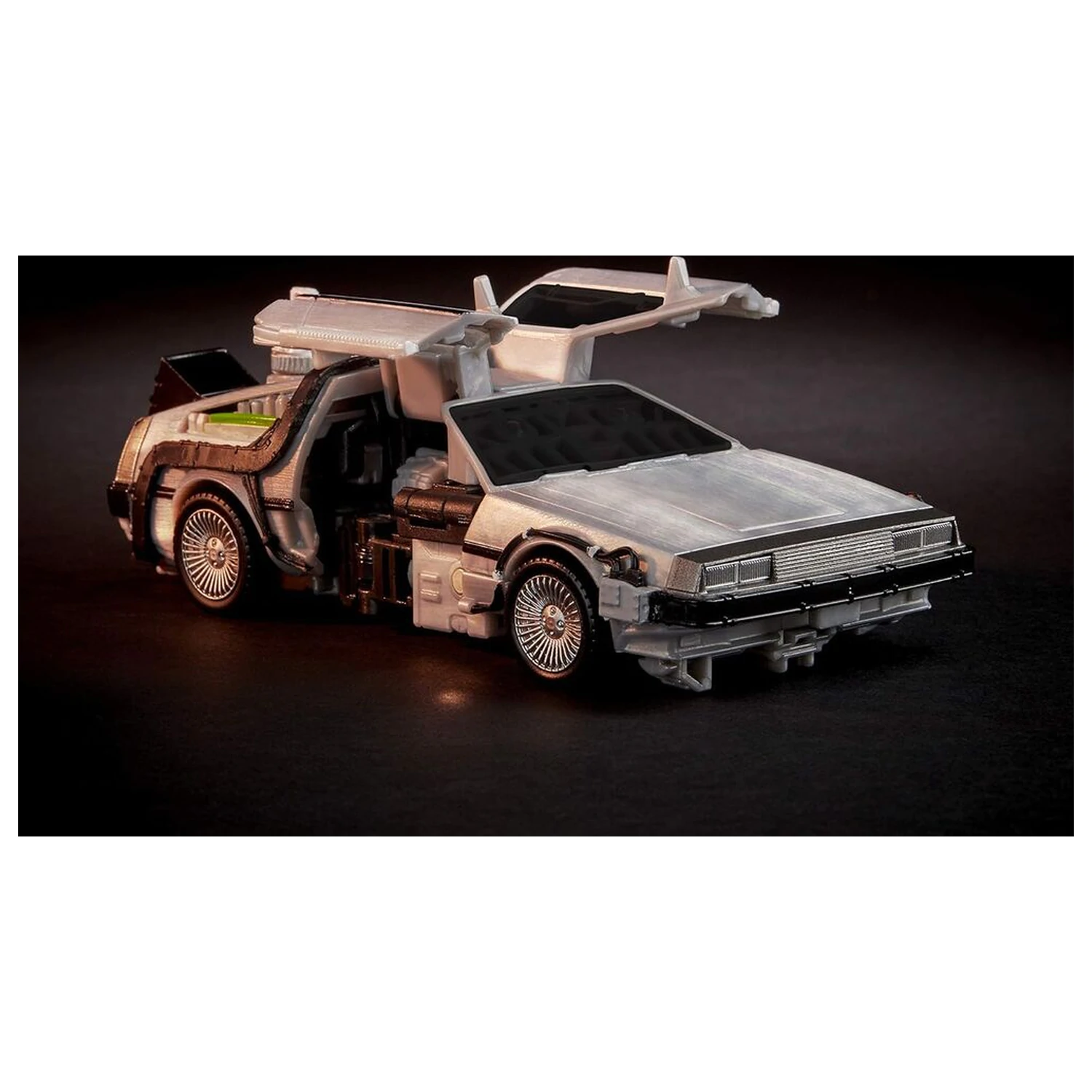 Transformers Back to the Future Delorean Gigawatt Figur 14 cm Produktfoto