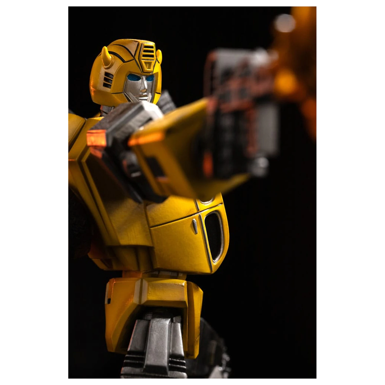 Transformers Demi Art Scale Statue 1/20 Bumblebee 30 cm Produktfoto