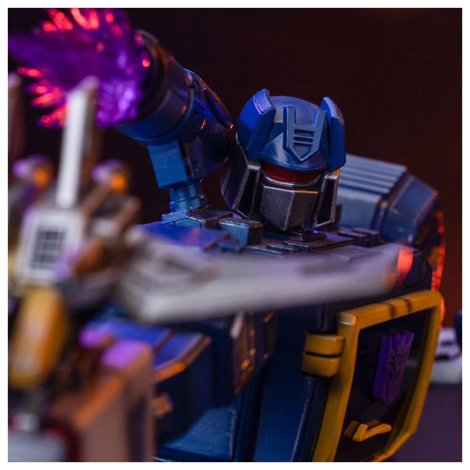Transformers Demi Scale Statue 1/20 Soundwave 29 Zentimeter Produktfoto