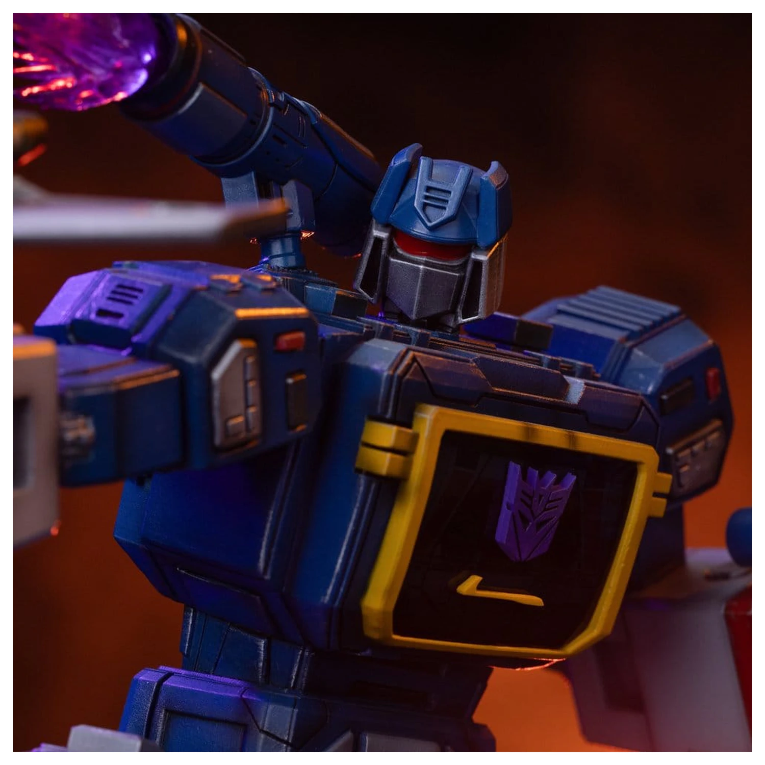 Transformers Demi Scale Statue 1/20 Soundwave 29 Zentimeter Produktfoto