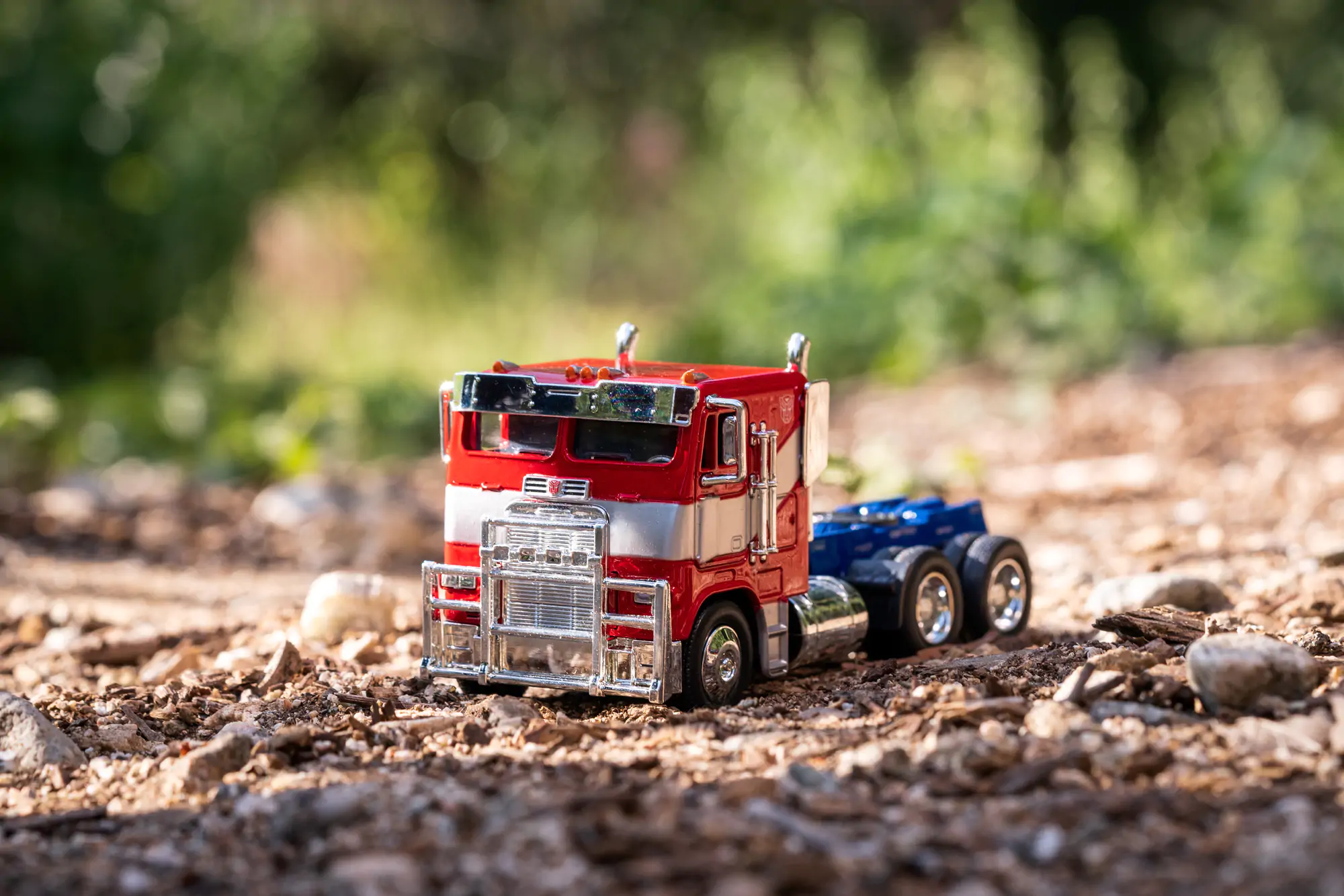 Transformers Diecast Modell 1/32 T7 Optimus Prime Truck termékfotó