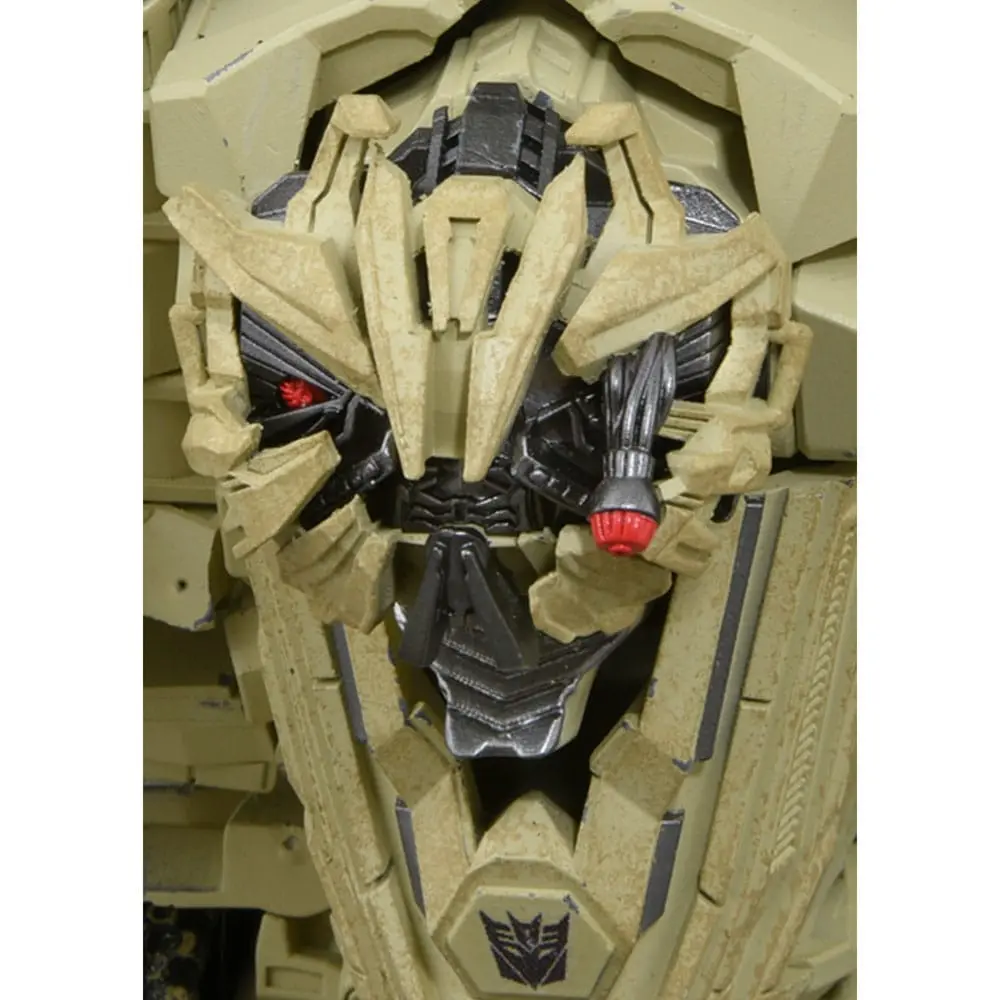 Transformers Masterpiece Movie Series Actionfigur MPM-14 Bonecrusher 27 cm Produktfoto