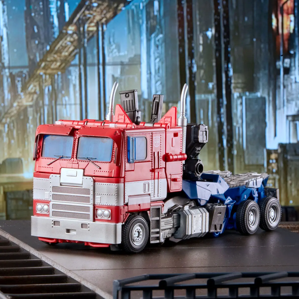 Transformers Move Masterpiece Bumblebee Optimus Prime 27 cm Produktfoto