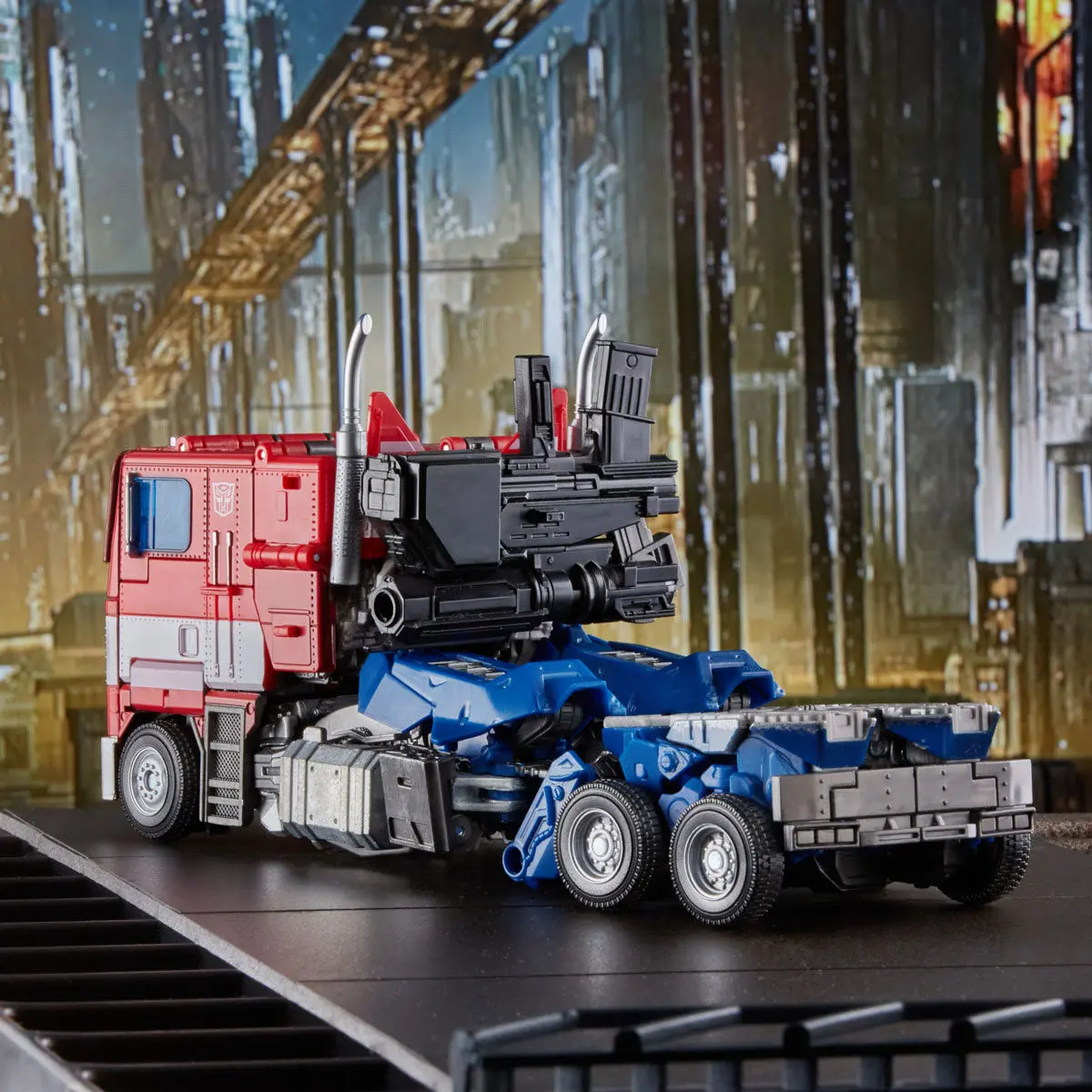 Transformers Move Masterpiece Bumblebee Optimus Prime 27 cm Produktfoto