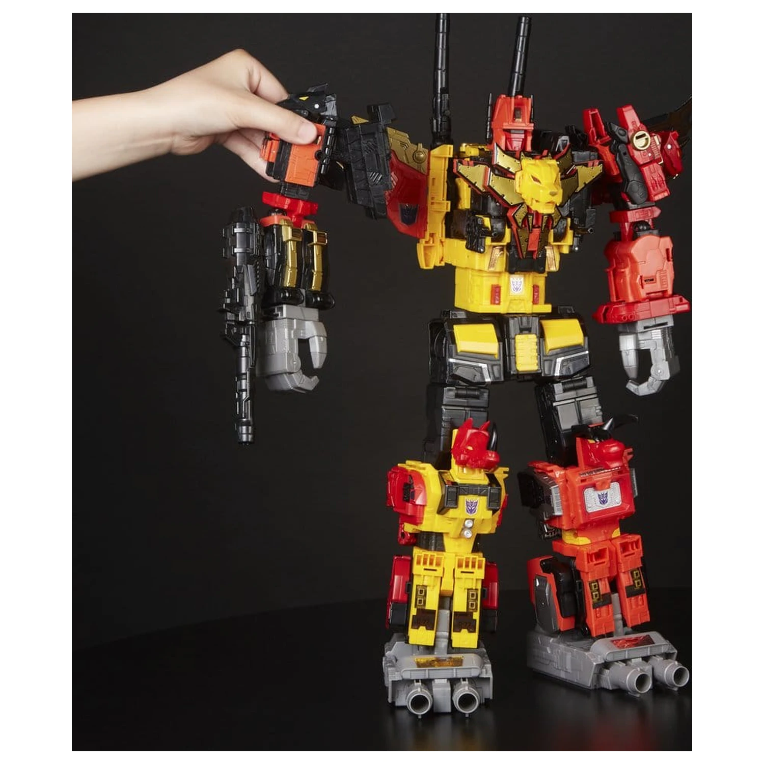 Transformers Power of the Primes Combiner Actionfigur Predaking 45 cm Produktfoto