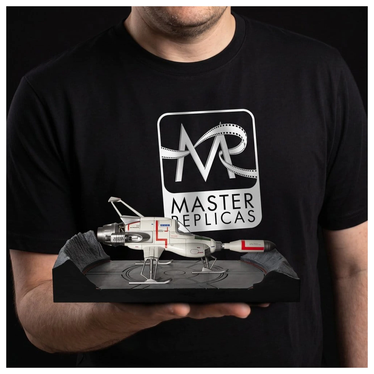 UFO Deluxe Die-Cast Nachbildung Interceptor 18 cm Produktfoto