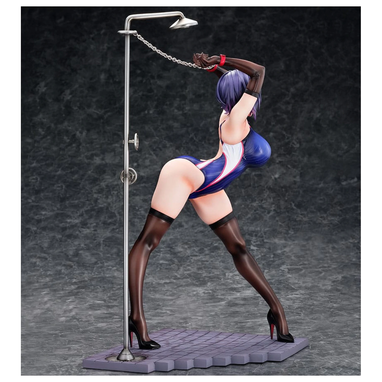 Ulrich Original Character PVC Statue 1/5.5 Nagisa Hayami Swimwear Only Ver. 34 cm Produktfoto