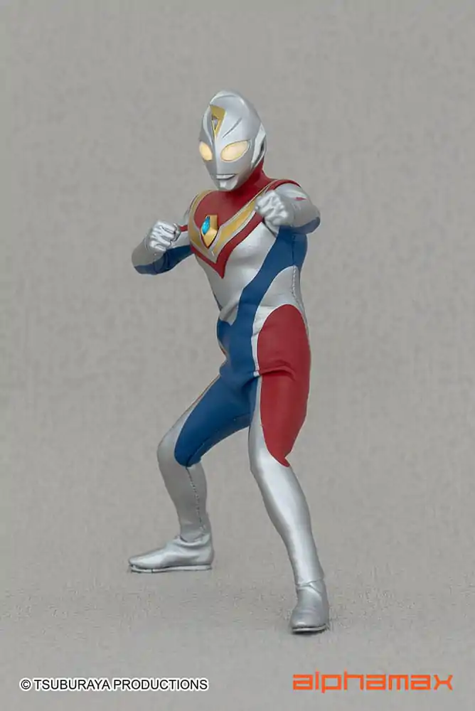 Ultraman Actionfigur mit Leuchtfunktion Dyna 16 cm Produktfoto
