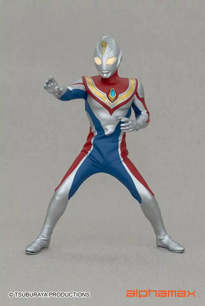 Ultraman Actionfigur mit Leuchtfunktion Dyna 16 cm Produktfoto