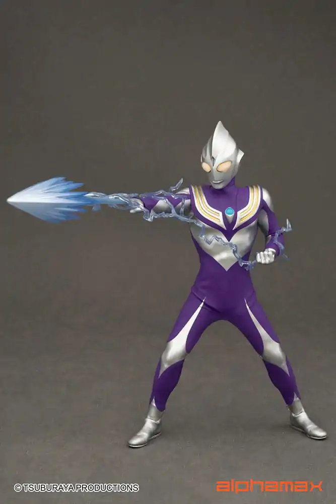 Ultraman Actionfigur mit Leuchtfunktion Tiga Sky Type 16 cm Produktfoto