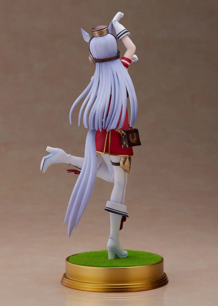 Uma Musume Pretty Derby PVC Statue 1/7 Gold Ship First-Place Pose! 27 cm termékfotó