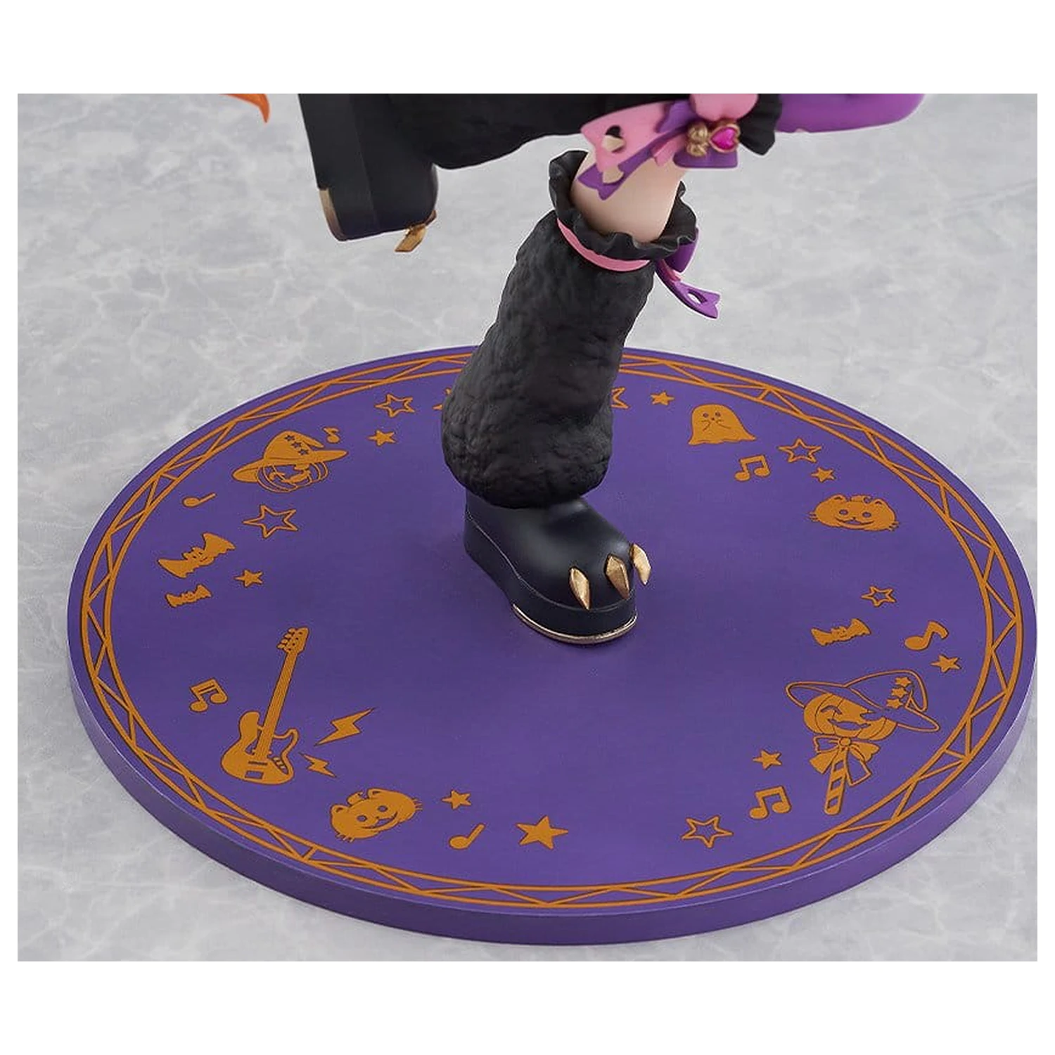 Uma Musume: Pretty Derby PVC Statue 1/7 Mayano Top Gun: Rockin' MewMeow Ver. 23 cm Produktfoto