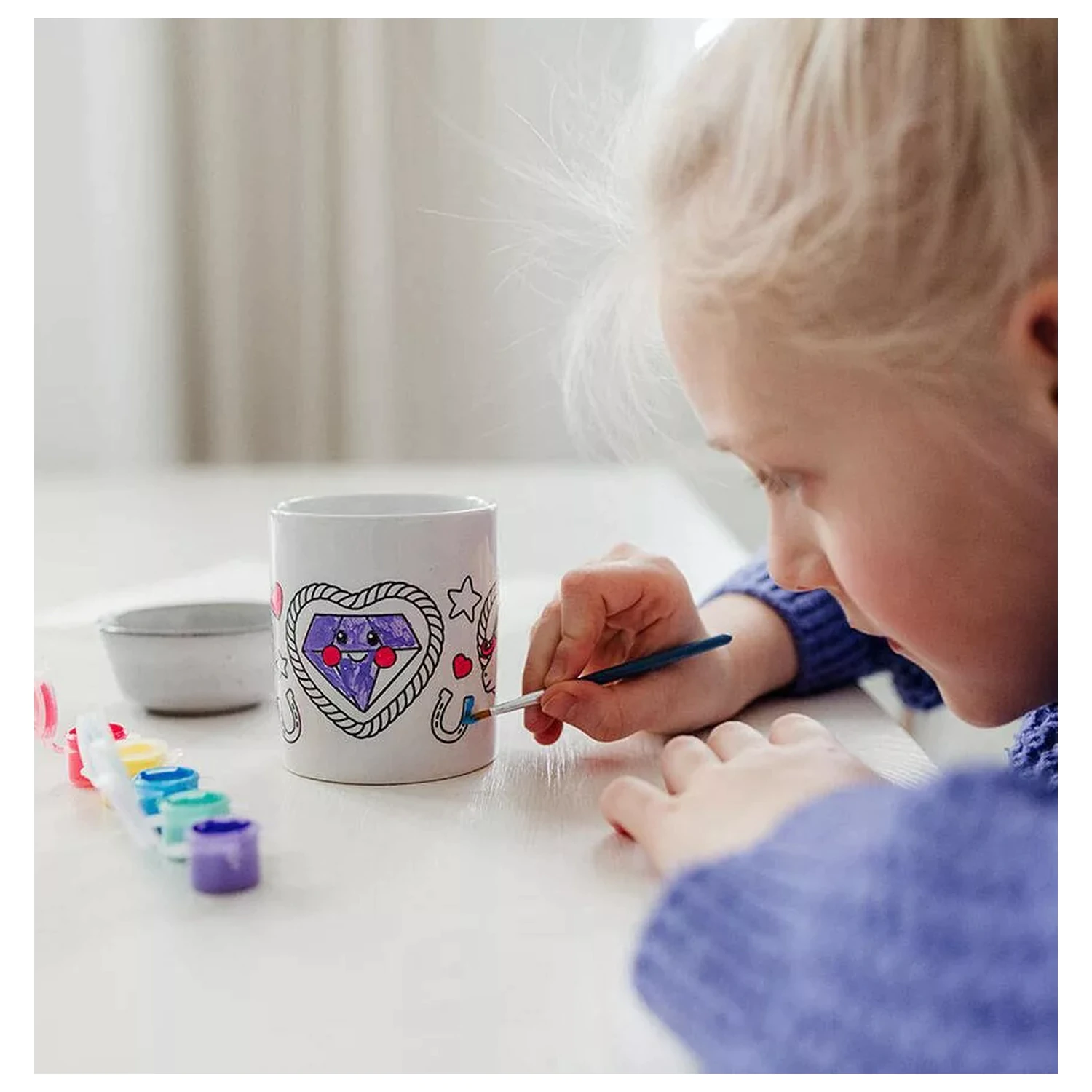 Unicorn Heart Bemalbare Porzellantasse 235 ml Produktfoto