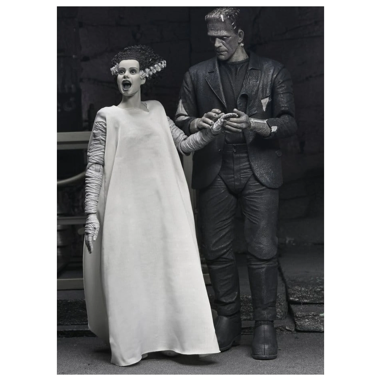 Universal Monsters 2er-Pack Actionfiguren Bride of Frankenstein 90th Anniversary The Monster & His Mate (B&W) 18 cm Produktfoto