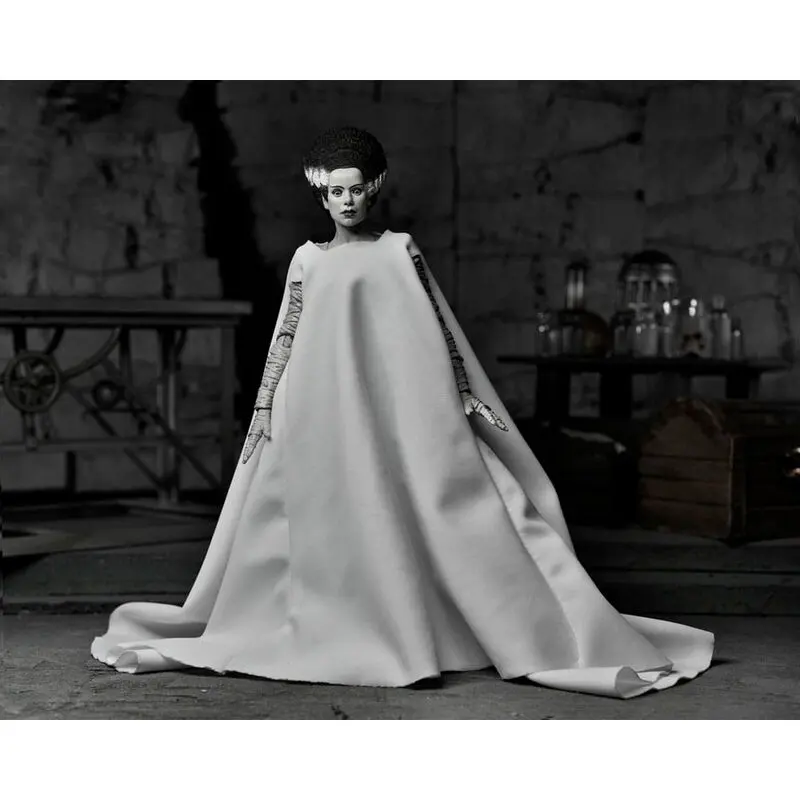 Universal Monsters Actionfigur Ultimate Bride of Frankenstein (Black & White) 18 cm termékfotó